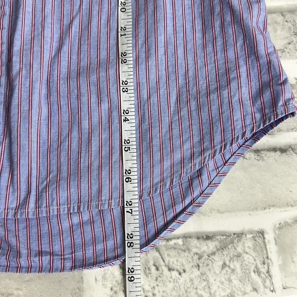 American Eagle men’s button up long sleeve shirt with front left pocket. Size M - Picture 8 of 8